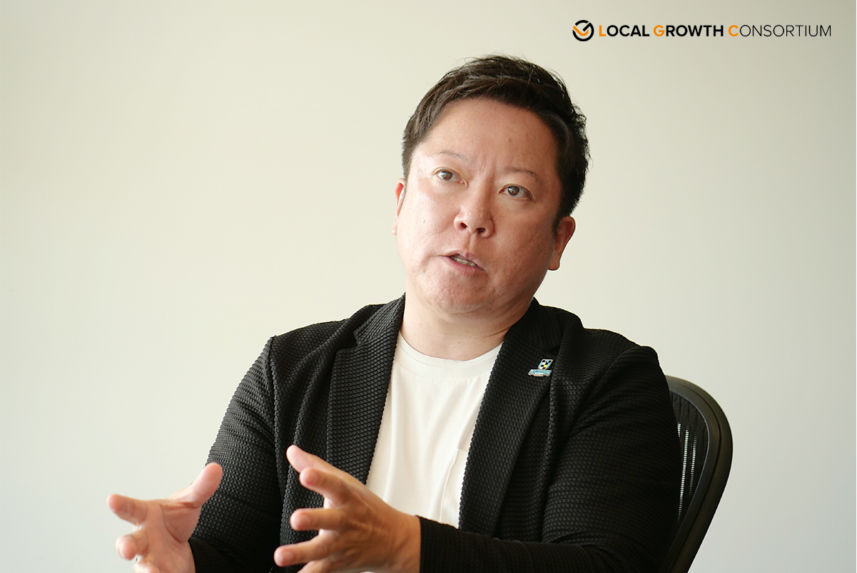 雑魚ドールは、音楽活動・被写体・文章の執筆など様々な方法を通じて自分を表現する ｜ カルチャーメディアNiEW（ニュー）, image size:1201x804